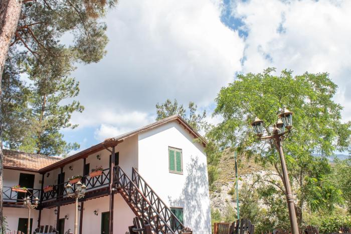 pine view boutique hotel adults only