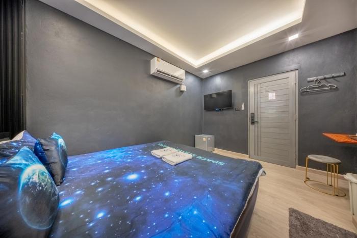 space station hostel
