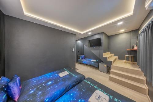 space station hostel