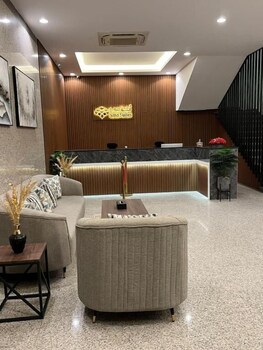 Smo Suite Furnished Apartment 2,,0 star