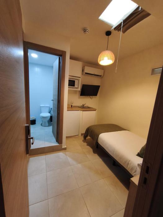 hostal casa miguel marbella