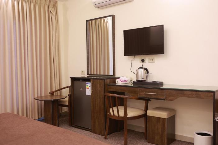 petra brothers hotel