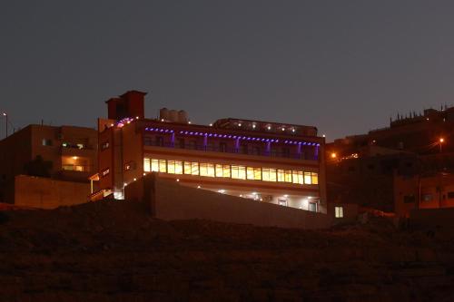 petra brothers hotel