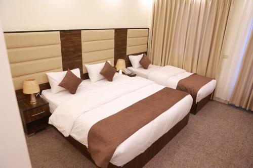 petra brothers hotel