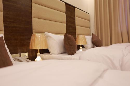 petra brothers hotel