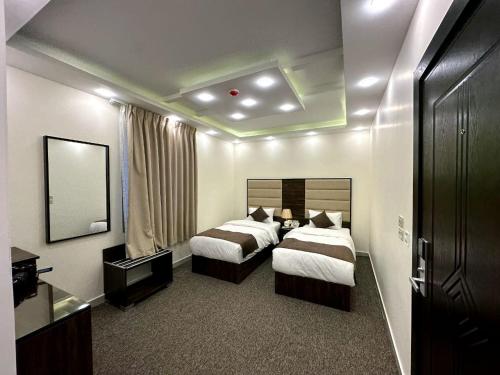 petra brothers hotel