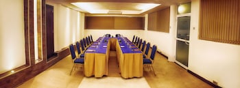the zehneria hotel