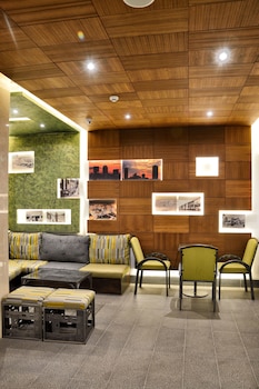 the zehneria hotel