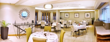 the zehneria hotel
