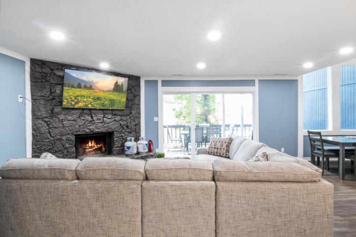 our cove retreat perfect for wave free swimming tanning and prime location fun