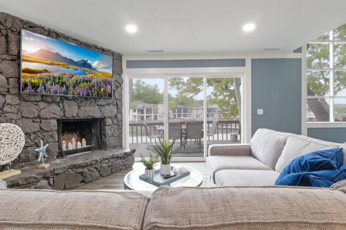 our cove retreat perfect for wave free swimming tanning and prime location fun