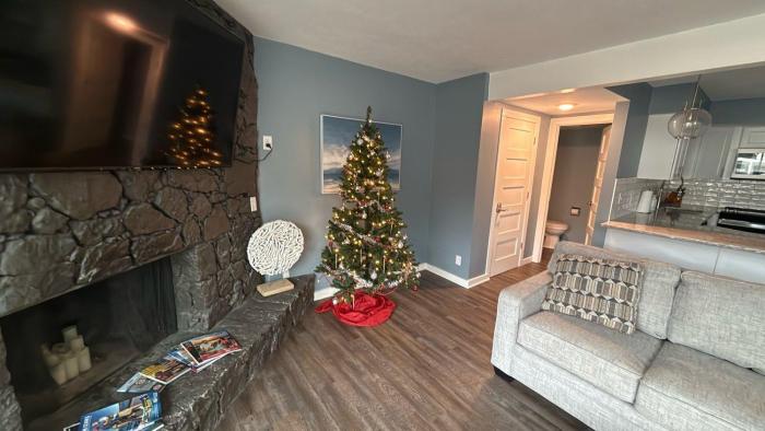 our cove retreat perfect for wave free swimming tanning and prime location fun