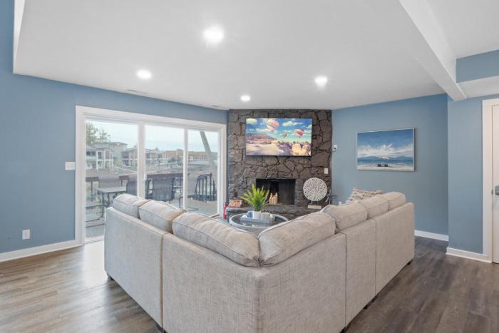 our cove retreat perfect for wave free swimming tanning and prime location fun