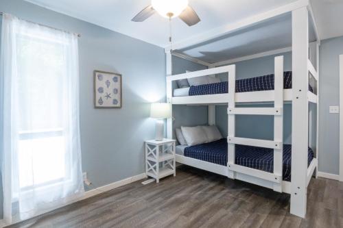 our cove retreat perfect for wave free swimming tanning and prime location fun