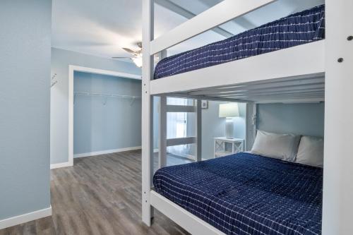 our cove retreat perfect for wave free swimming tanning and prime location fun