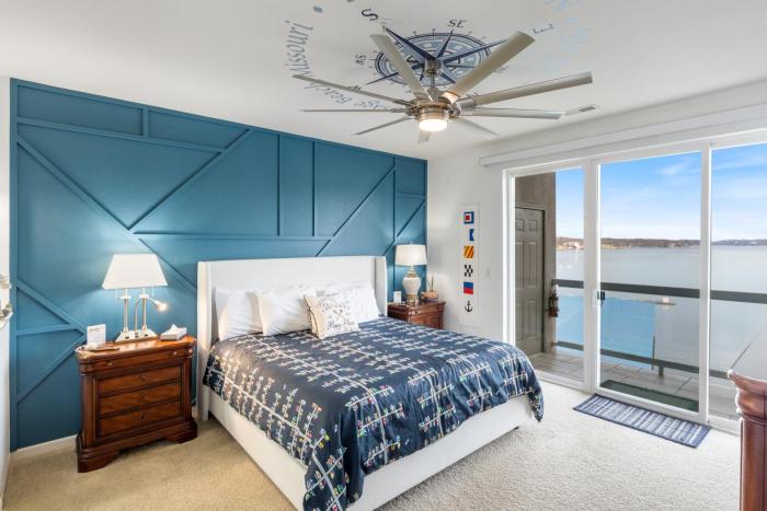 nautical inspired lakefront unit w awesome views