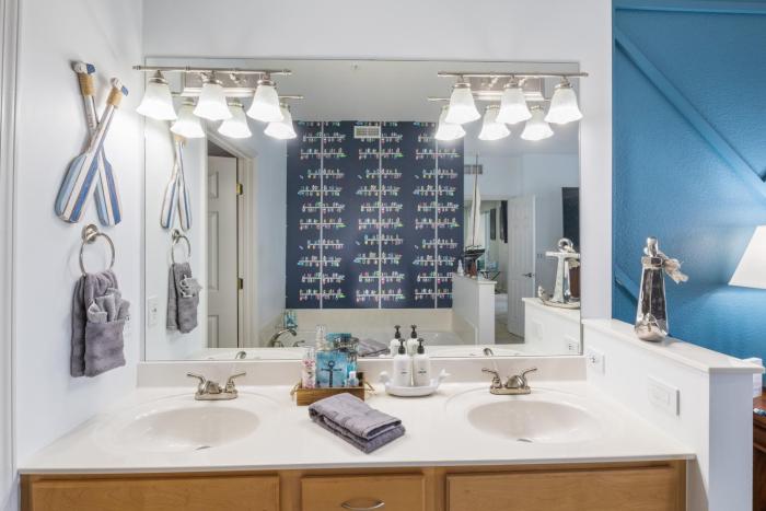 nautical inspired lakefront unit w awesome views