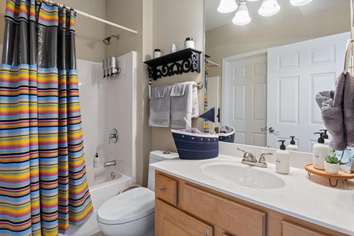 nautical inspired lakefront unit w awesome views