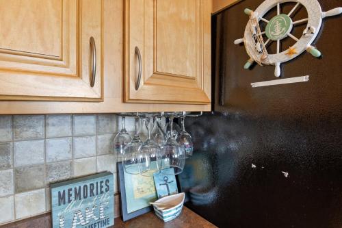 nautical inspired lakefront unit w awesome views