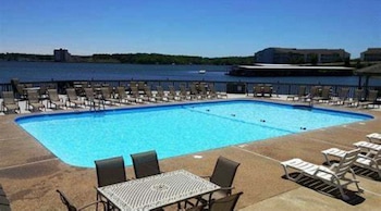Amazing Lakefront Pool On Coveted Horseshoe Bend!,,2 star