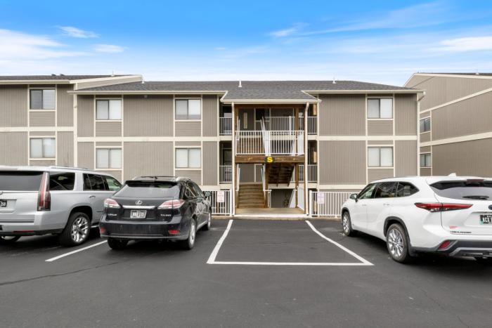 lazydays pet friendly condo w pool and slip at 3m