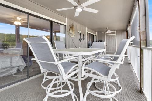 lazydays pet friendly condo w pool and slip at 3m