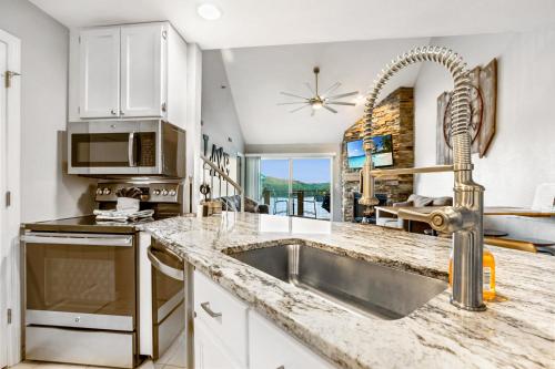 penthouse living in the heart of the state park