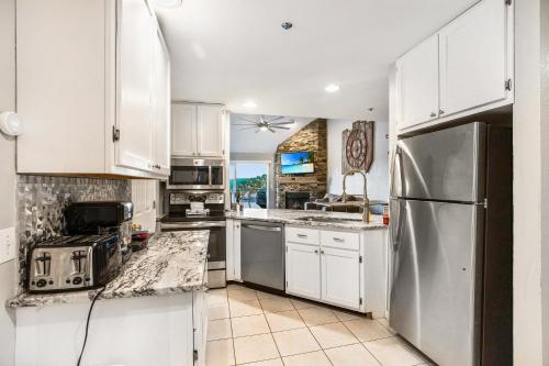 penthouse living in the heart of the state park