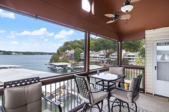 poolside condo with amazing lake views and design