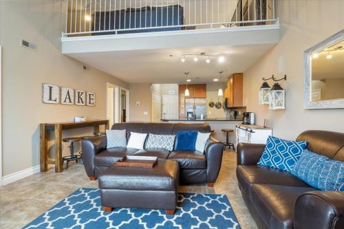 family friendly fishing and fun w 2 pools views boat slip and launch