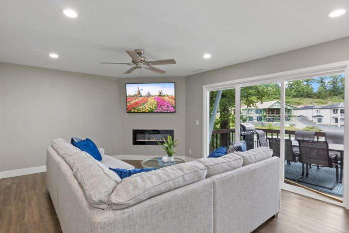 our cove retreat perfect for wave free swimming tanning and prime location fun