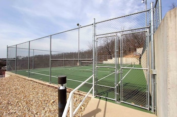 upscale condo amazing views pools and pickleball