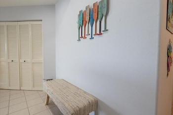 family friendly condo w 2 pools and updated deck on the 14mm