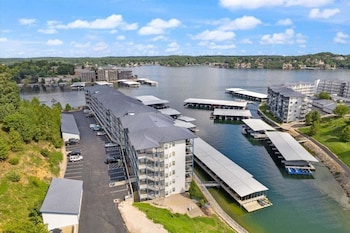 serene lake view and easy access to local delights