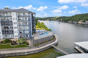 serene lake view and easy access to local delights
