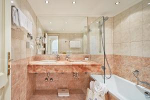 grand hotel zell am see