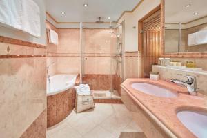 grand hotel zell am see