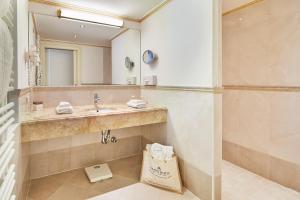 grand hotel zell am see