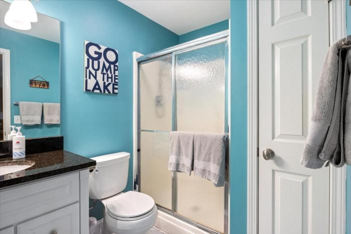 lakeview condo w 2 pools and beach family fun awaits at 21mm