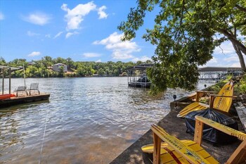 pet friendly a frame w private dock and great lake views