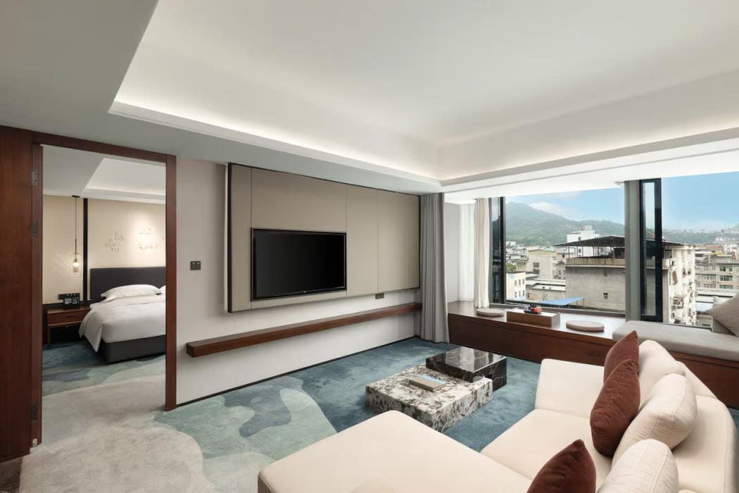 microtel by wyndham enshi jianshi