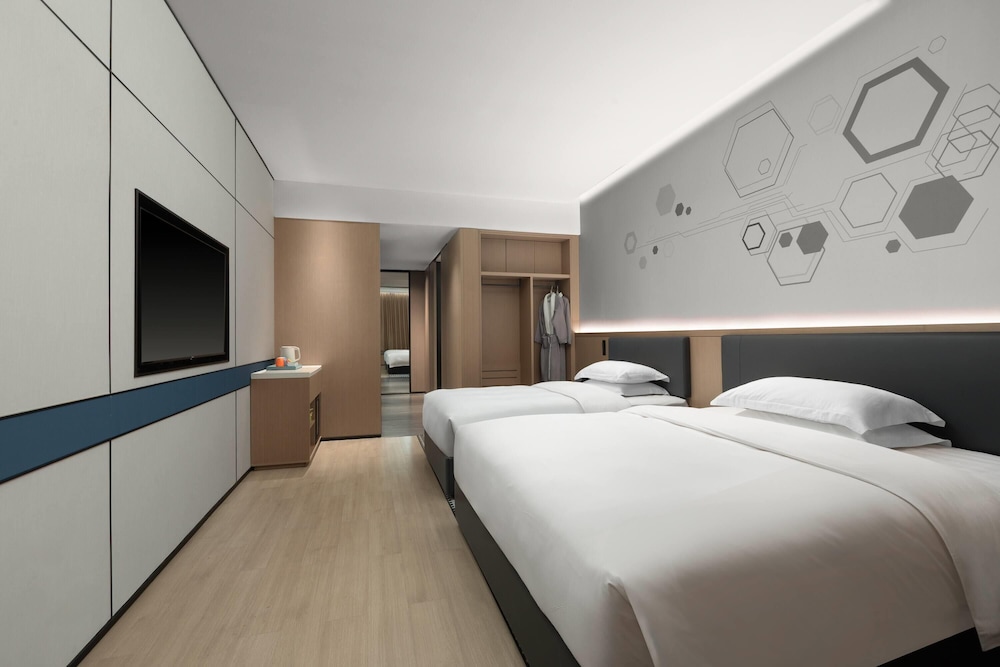 microtel by wyndham enshi jianshi