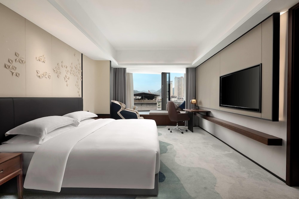 microtel by wyndham enshi jianshi