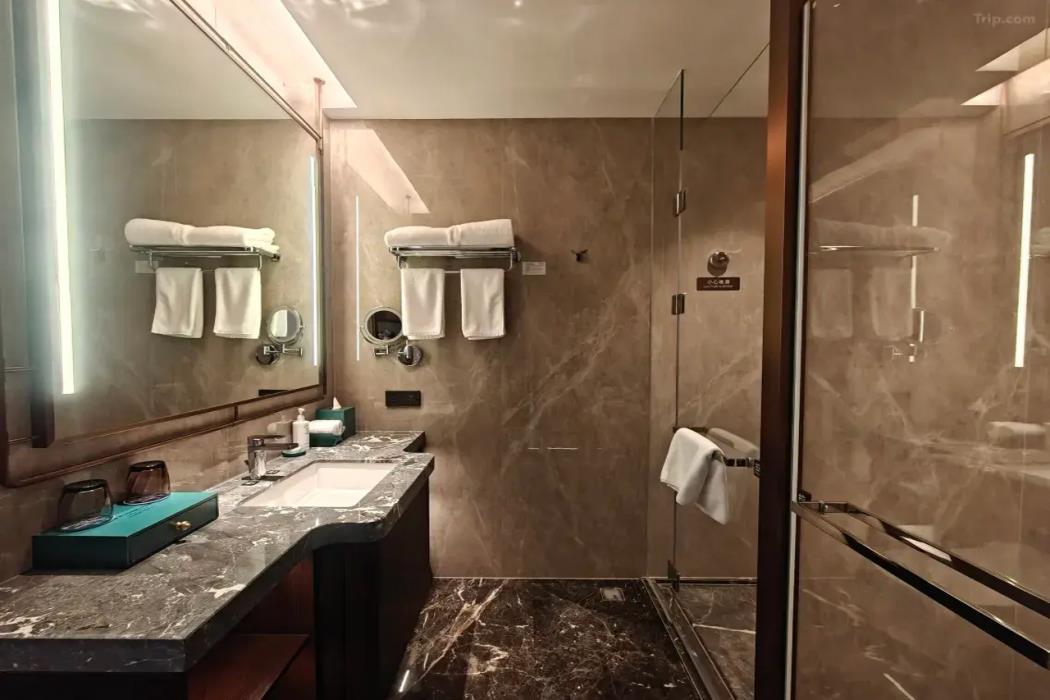 wyndham grand plaza royale longchang