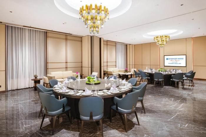 wyndham grand plaza royale longchang