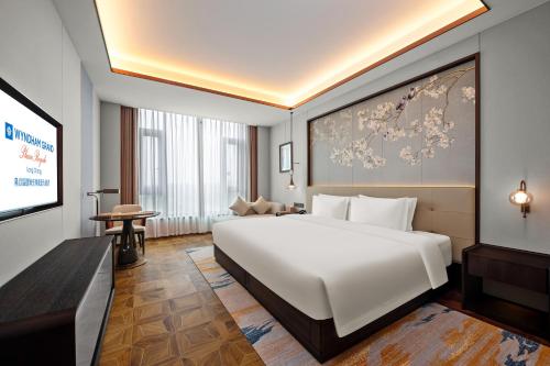 wyndham grand plaza royale longchang
