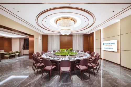 wyndham grand plaza royale longchang