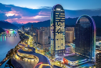 wyndham grand plaza royale milky way jiande