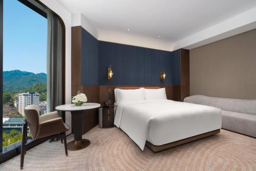 wyndham grand plaza royale milky way jiande