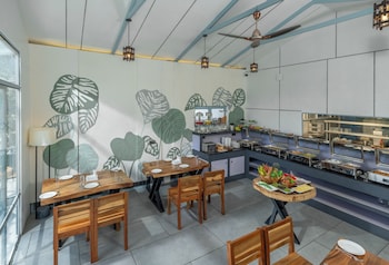 vanani resort and caravan park munnar